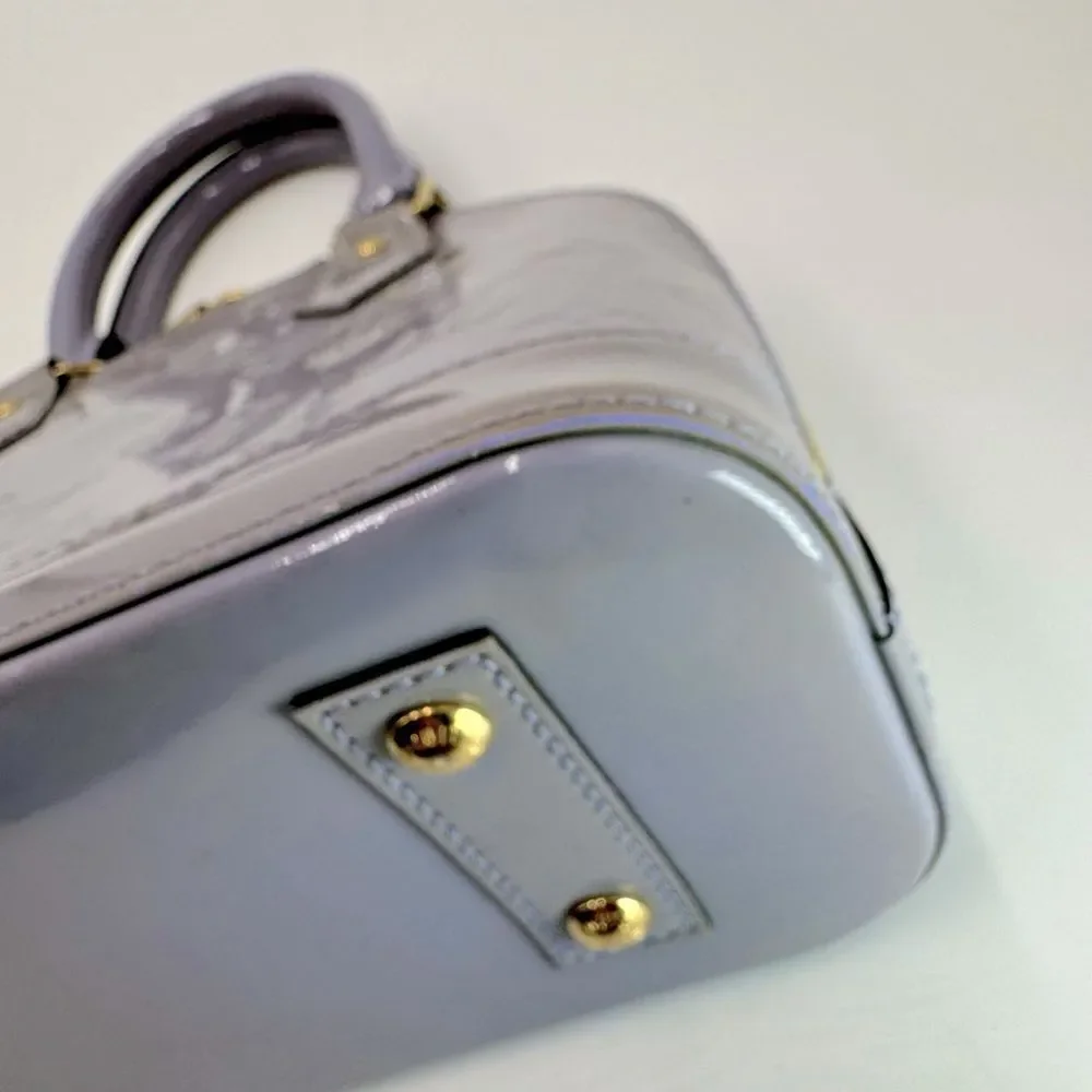 Auth Louis Vuitton Small Purple Lilas Vernis Monogram Alma BB Crossbody Bag - Picture 7 of 16